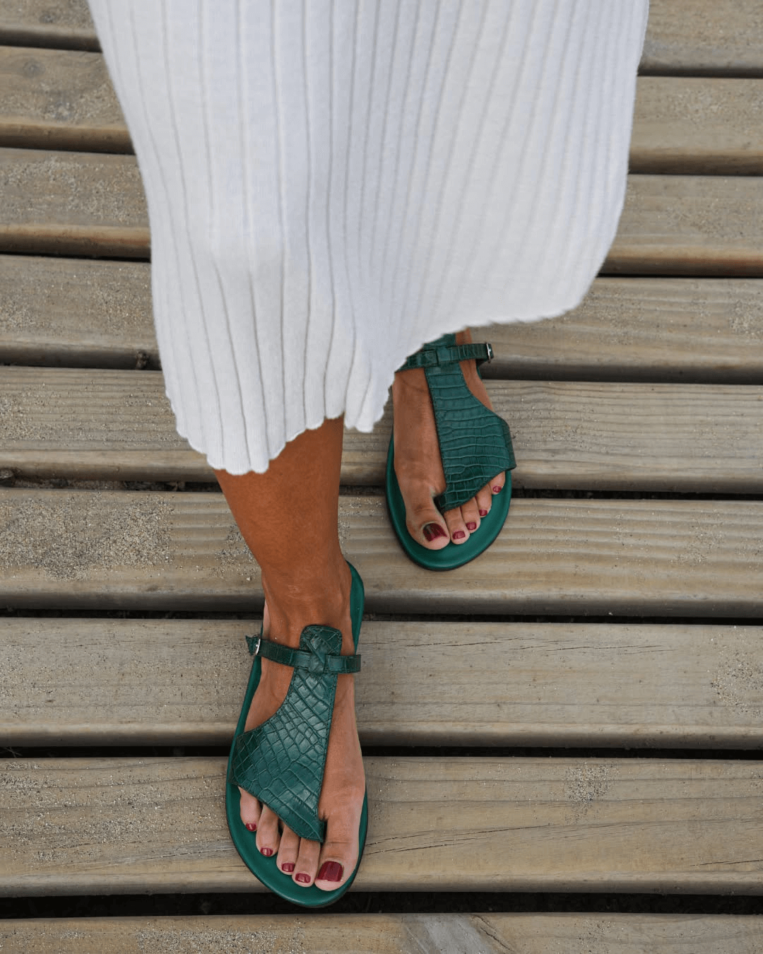 Kira - Croc-Effect Thong Sandals