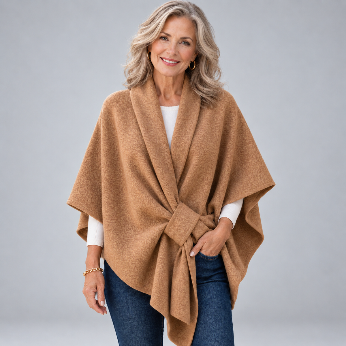 Clara | Cozy Fall Poncho Wrap