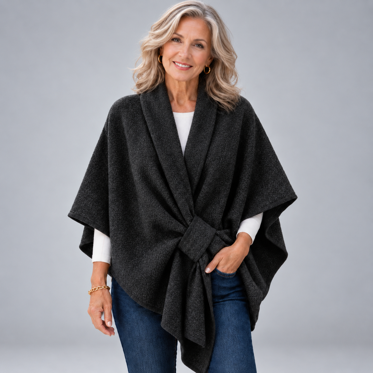 Clara | Cozy Fall Poncho Wrap