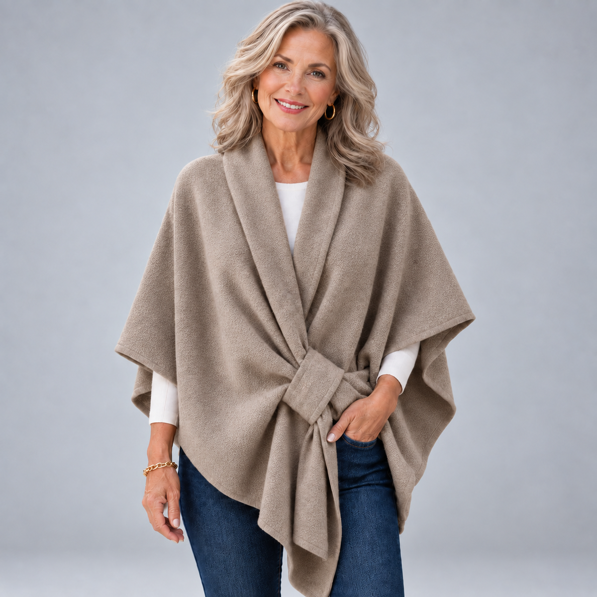Clara | Cozy Fall Poncho Wrap