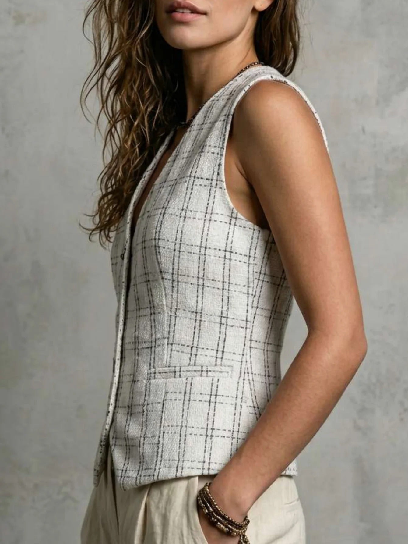 Alberta | Heathered Fitted Knit Vest